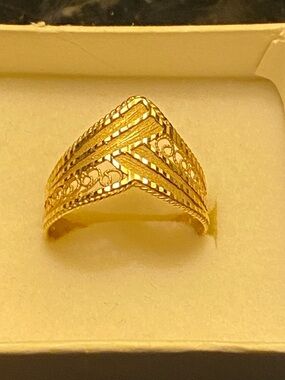 Vintage Wishbone" style jewelry Crafted from Turkey with 14k Gold Size 8.5